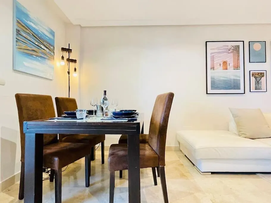 Blue Palm Apartment Estepona