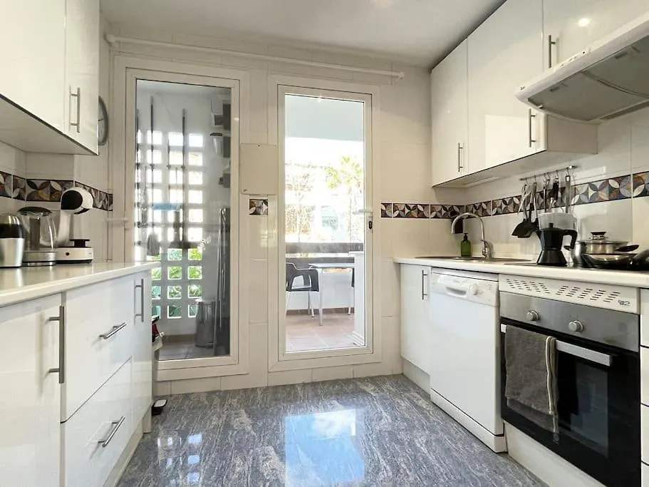 Blue Palm Apartment Estepona Spanien