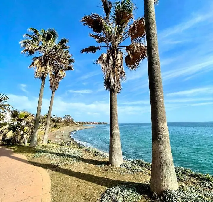 Blue Palm Apartment Estepona Spanien